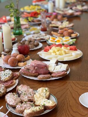 Bild vergr&ouml;&szlig;ern: Geburtstagsfr&uuml;hst&uuml;ck